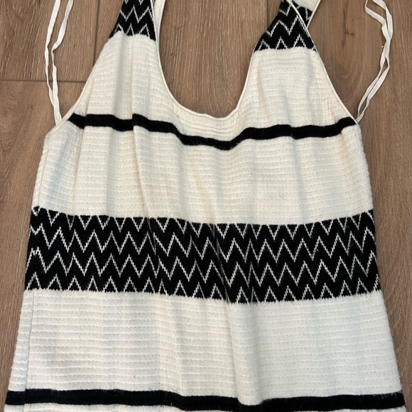 Alice + Olivia Maxi Sweater Dress - Picture 5 of 5